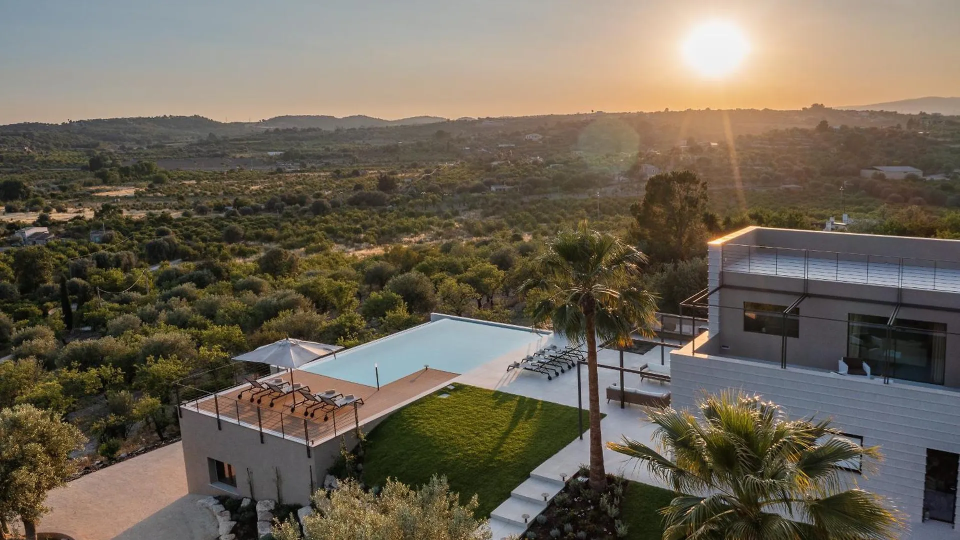Altamira - Luxury Villa Con Piscina A Noto